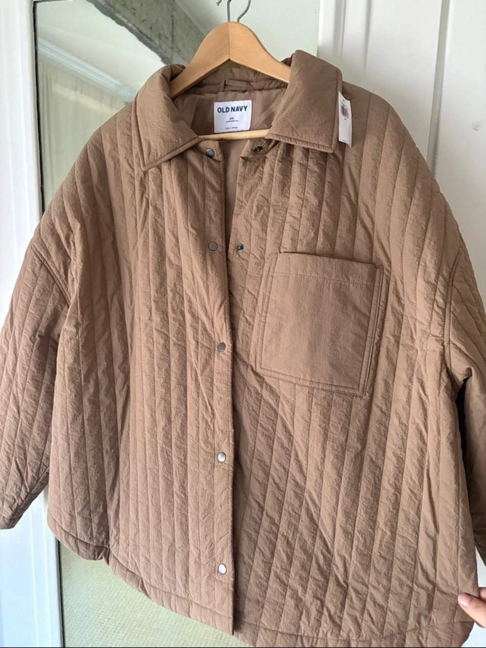 NWT Old Navy Quilted Oversized Lightweight Brown Jacket Water Resistant - Picture 3 of 8